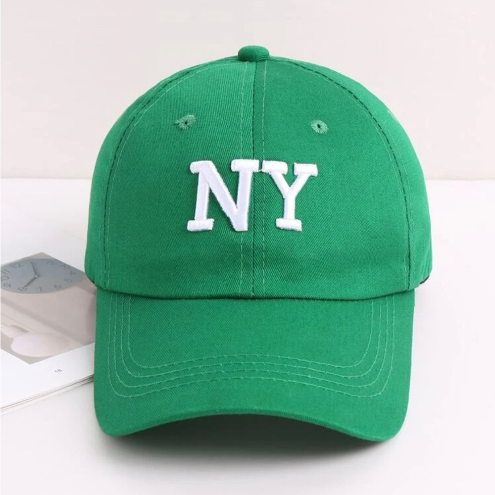 Woman NY Summer Hat
